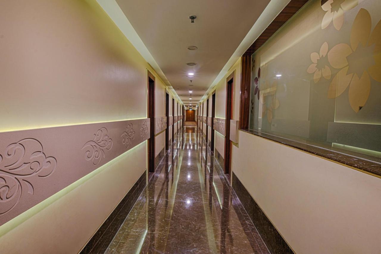 Hotel Lilac Kota  Esterno foto